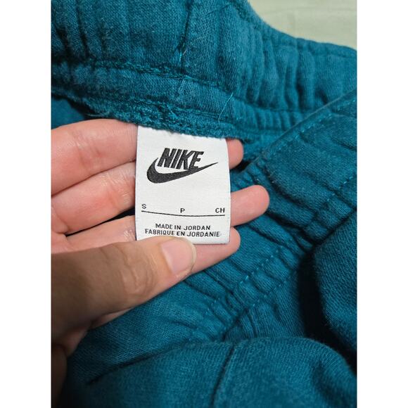 Nike small men's emerald green jogger style sweatpants - Picture 4 of 8